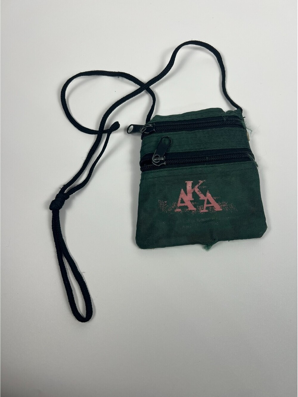 Vintage AKA Alpha Kappa Alpha crossbody change purse (see description)